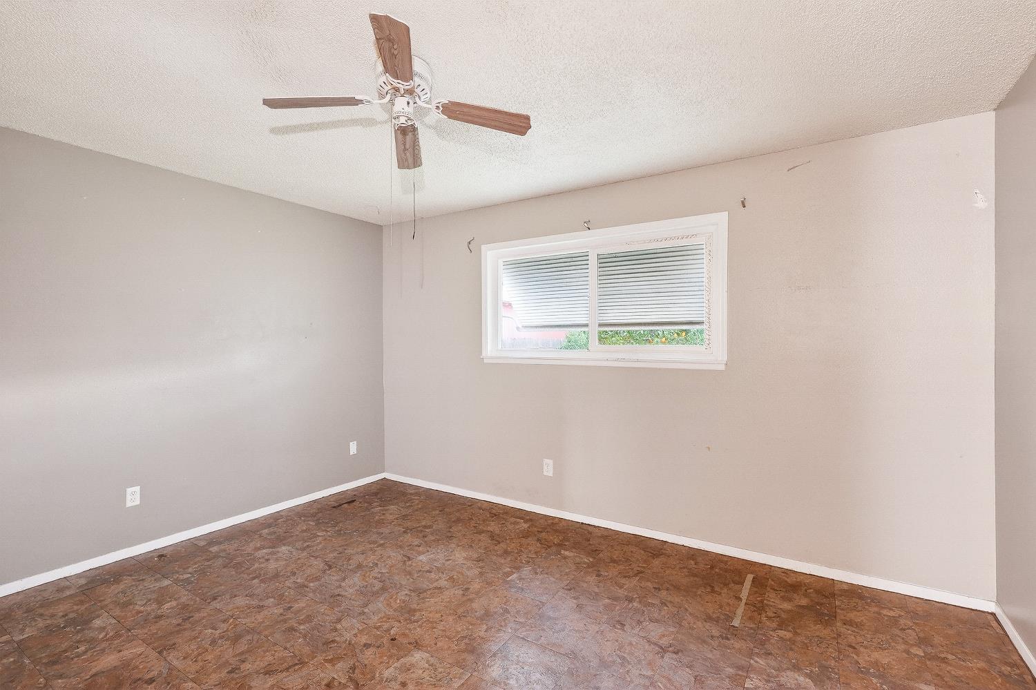 3205 N Parsons Ave, Merced, CA 95340