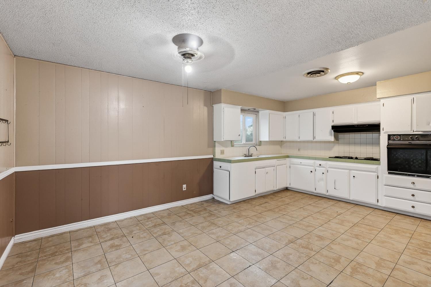 3205 N Parsons Ave, Merced, CA 95340