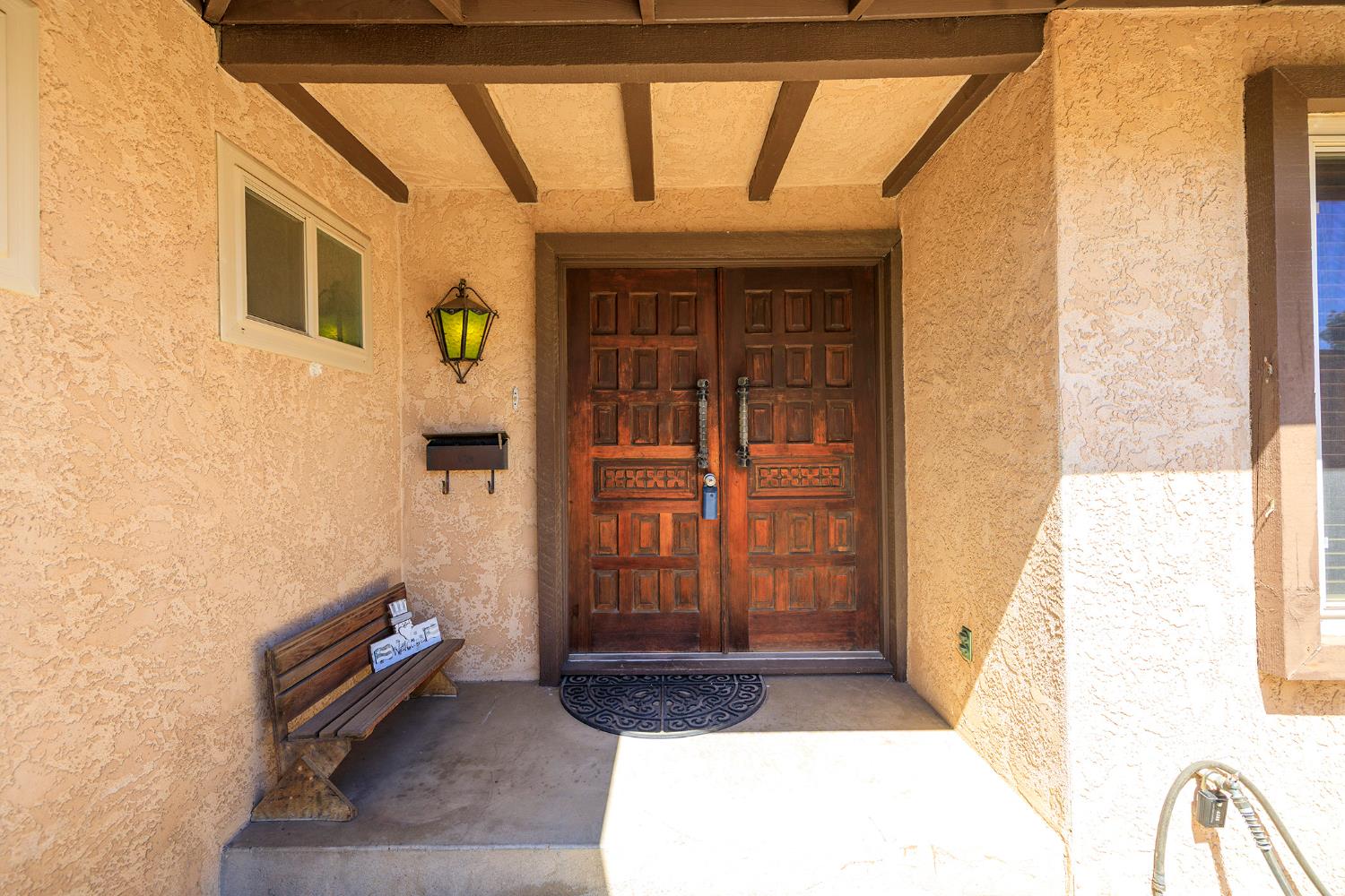 2121 Cumberland Dr, Turlock, CA 95382