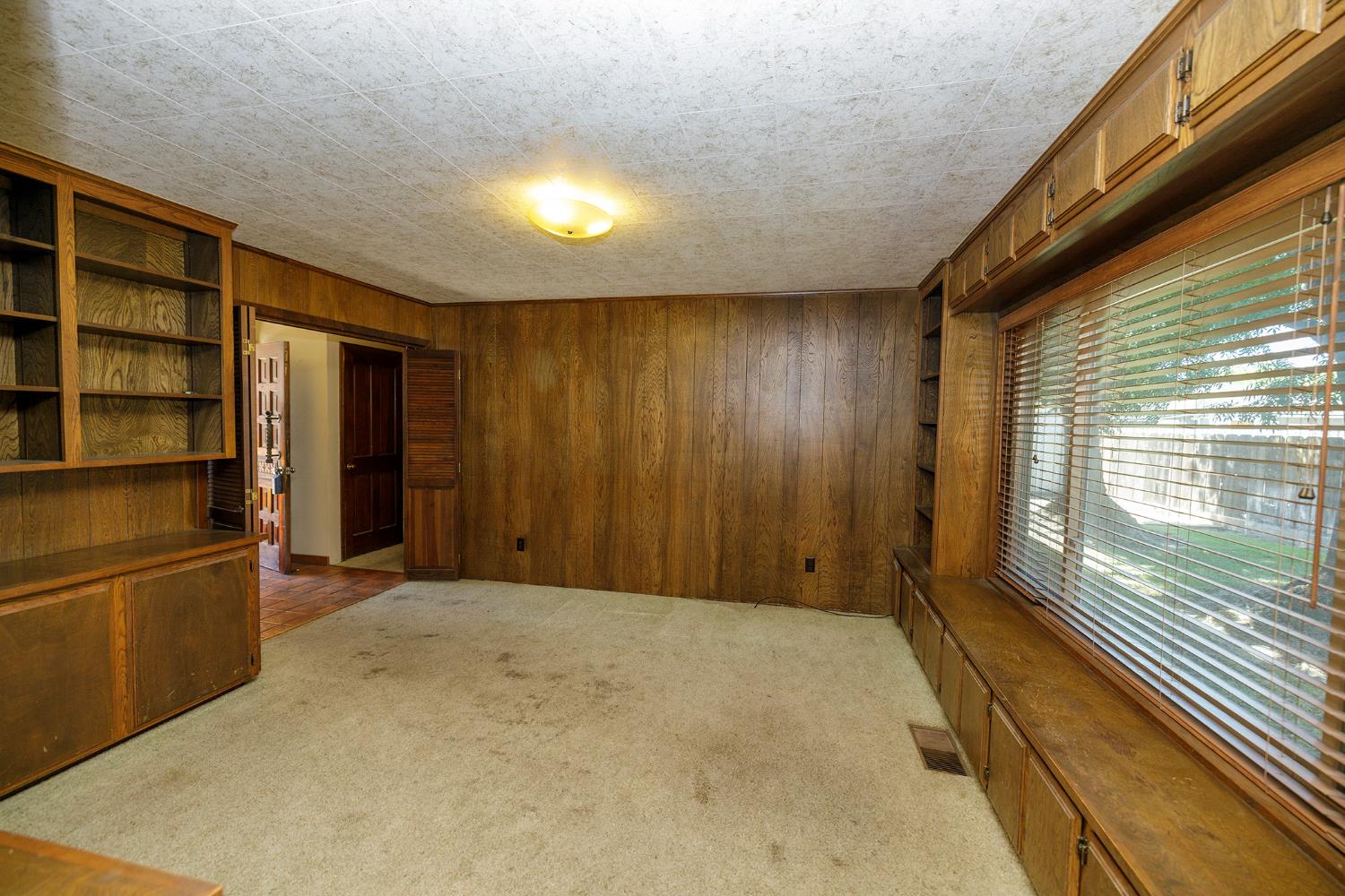 2121 Cumberland Dr, Turlock, CA 95382