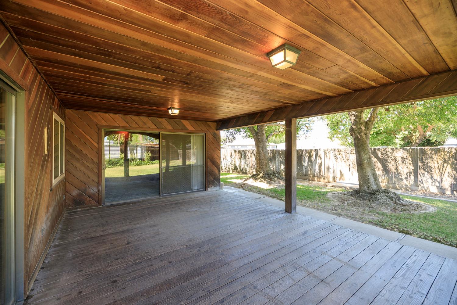 2121 Cumberland Dr, Turlock, CA 95382