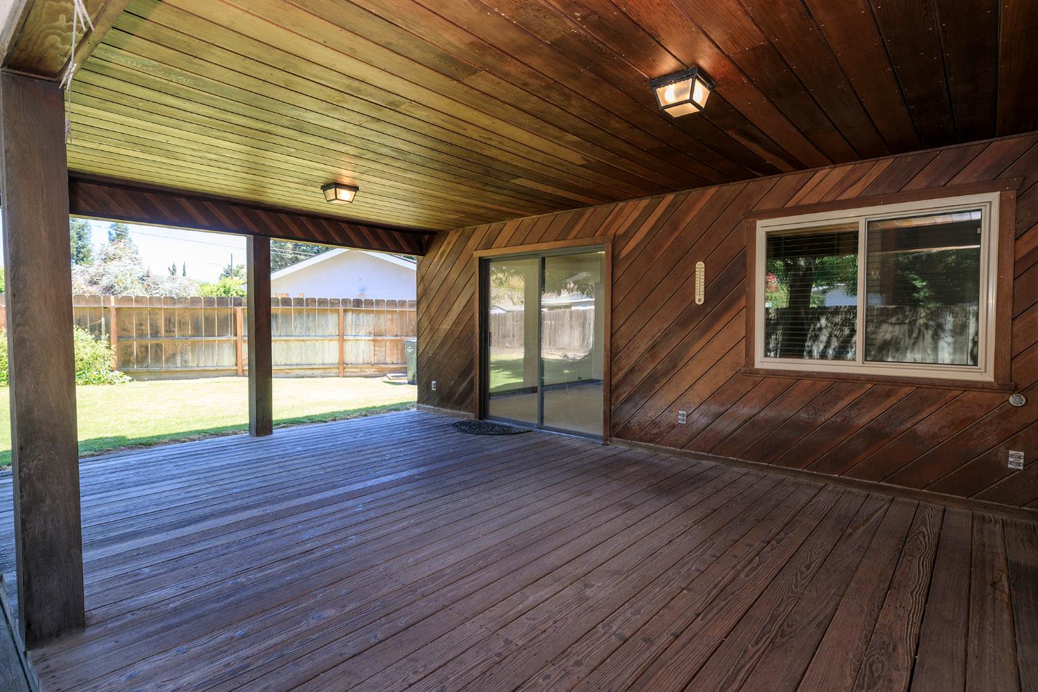 2121 Cumberland Dr, Turlock, CA 95382