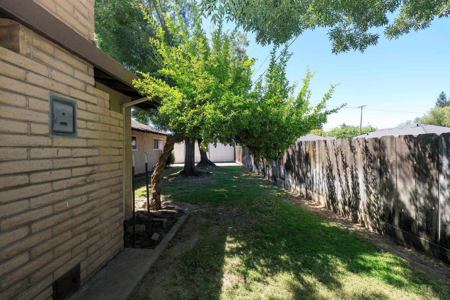 2121 Cumberland Dr, Turlock, CA 95382