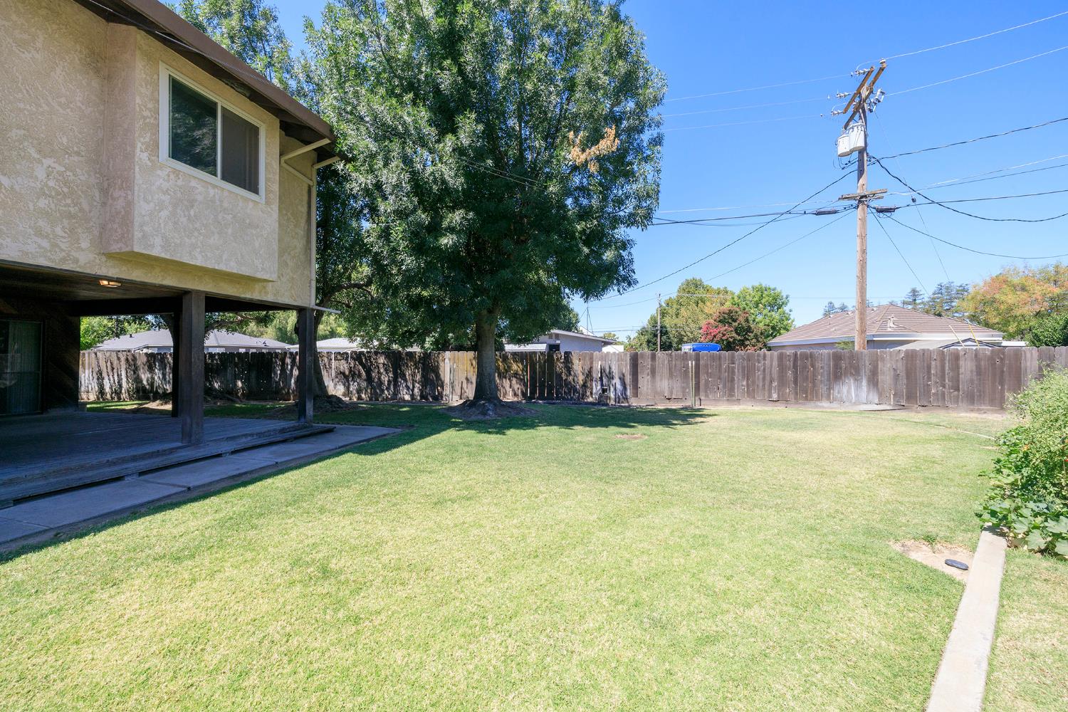 2121 Cumberland Dr, Turlock, CA 95382
