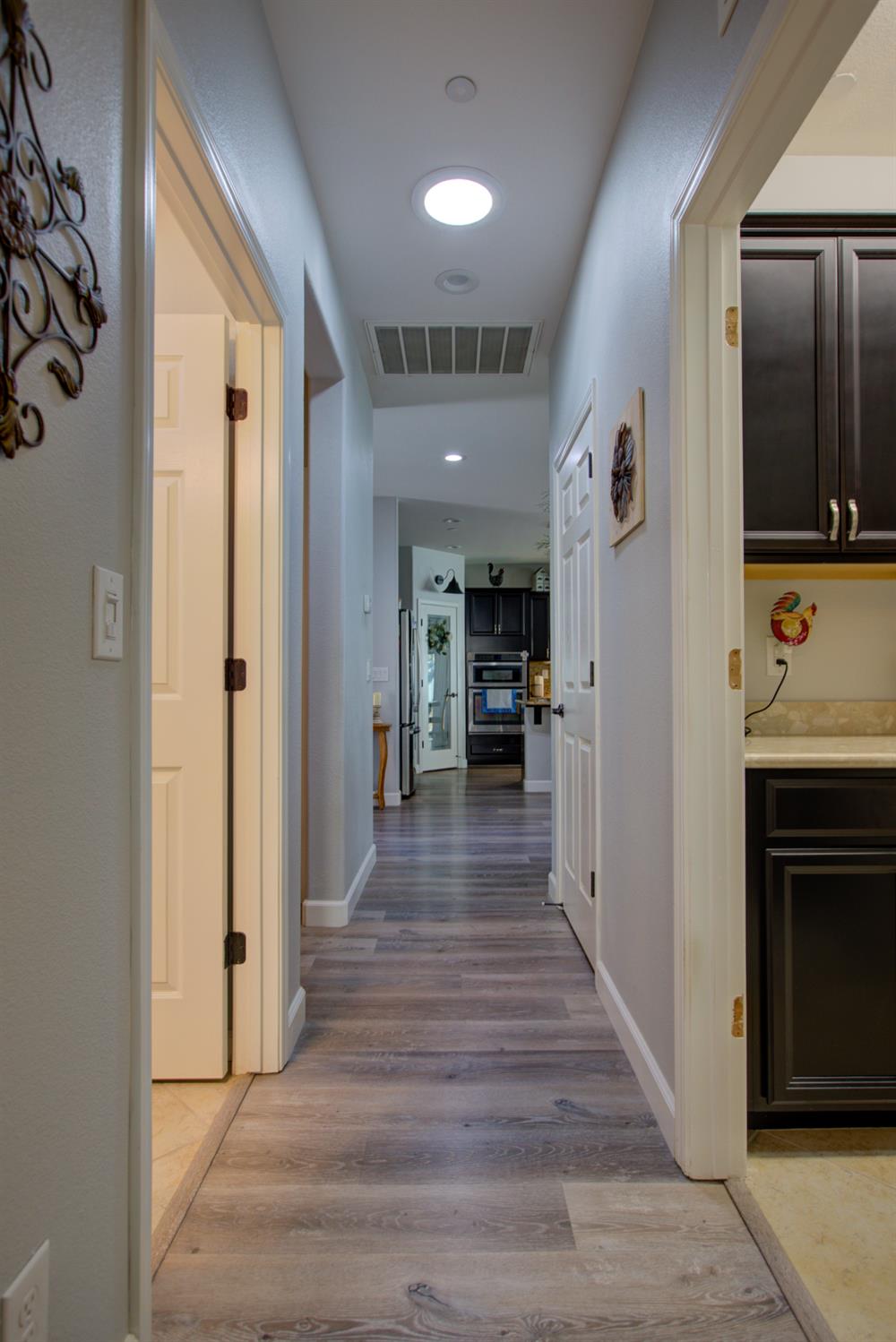 1390 Arbor Brook Dr, Manteca, CA 95336