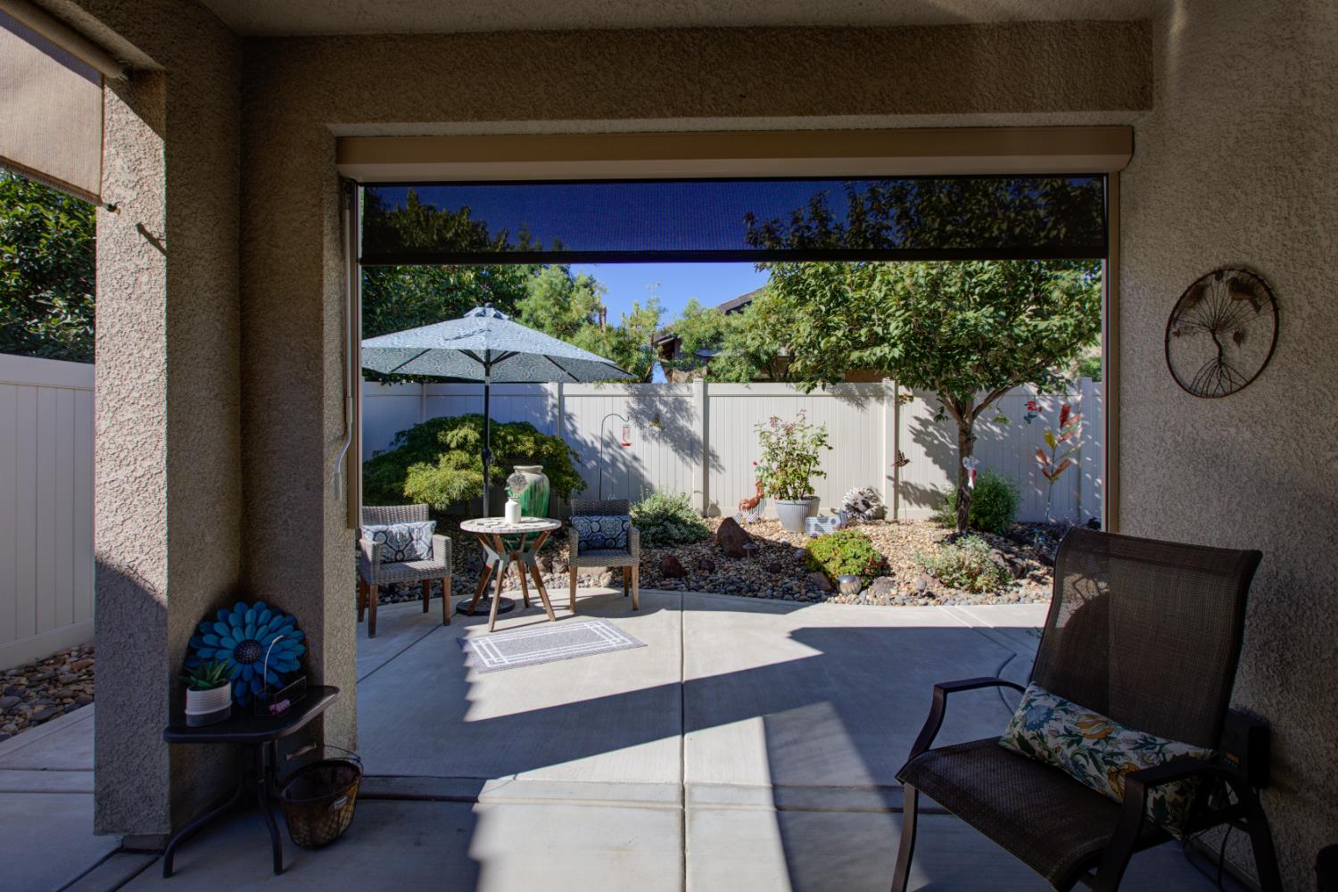 1390 Arbor Brook Dr, Manteca, CA 95336