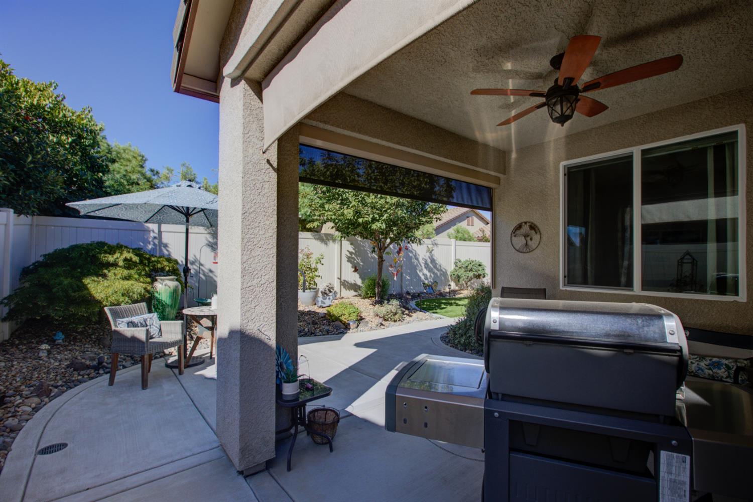 1390 Arbor Brook Dr, Manteca, CA 95336