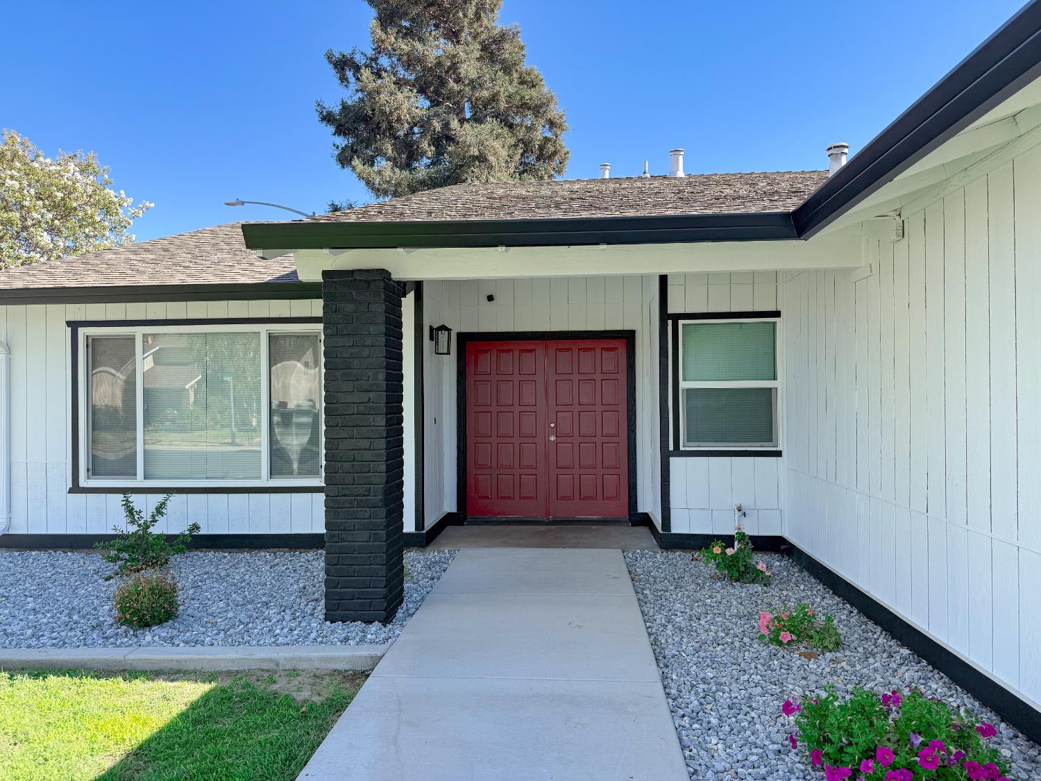 1310 Wimbledon Way, Manteca, CA 95336