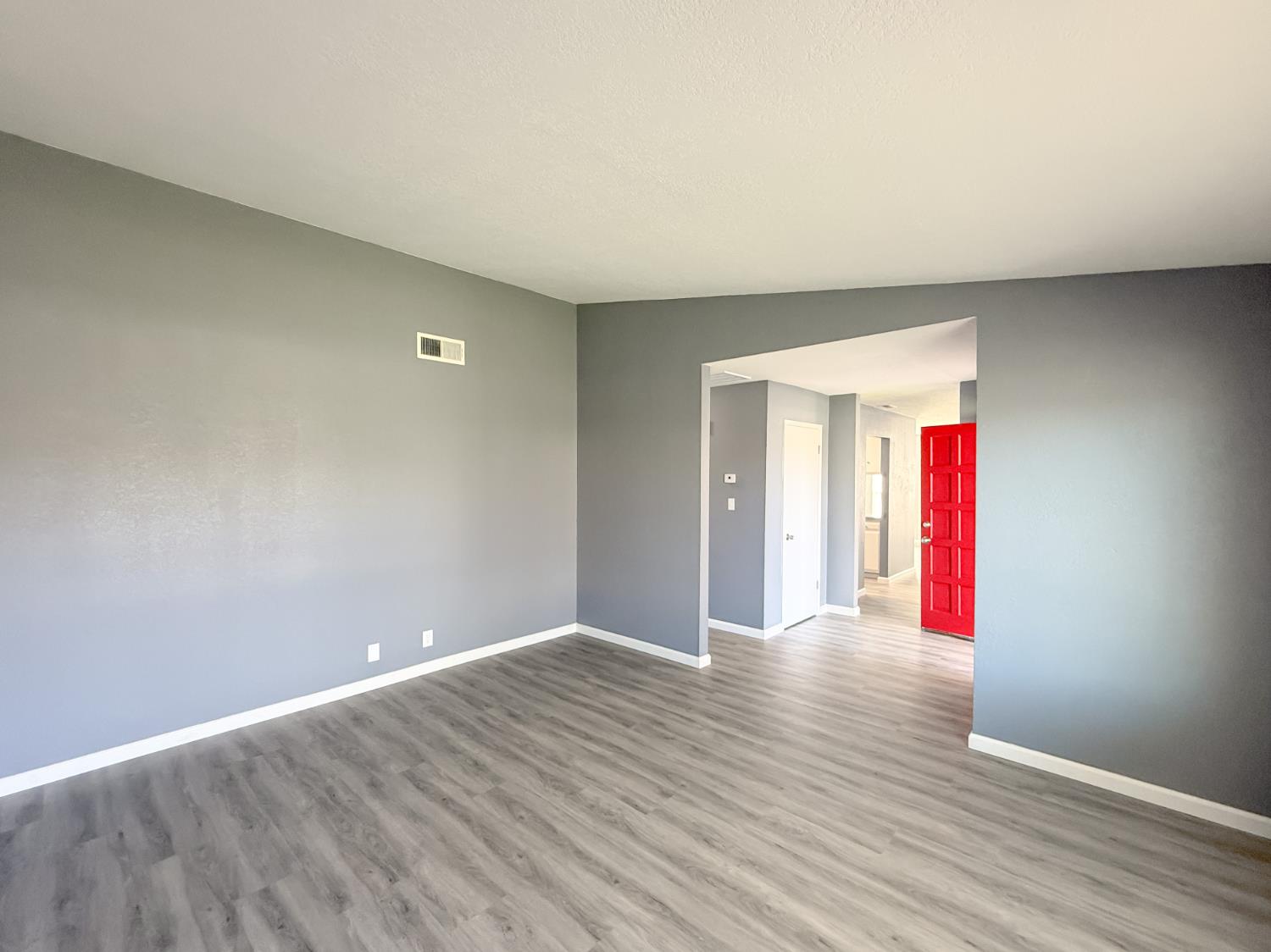 1310 Wimbledon Way, Manteca, CA 95336