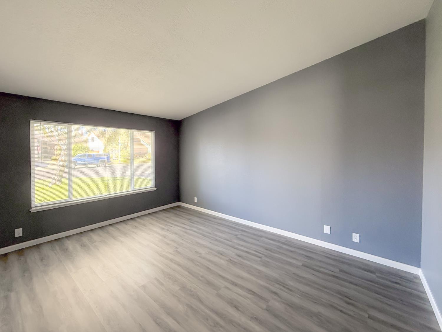 1310 Wimbledon Way, Manteca, CA 95336