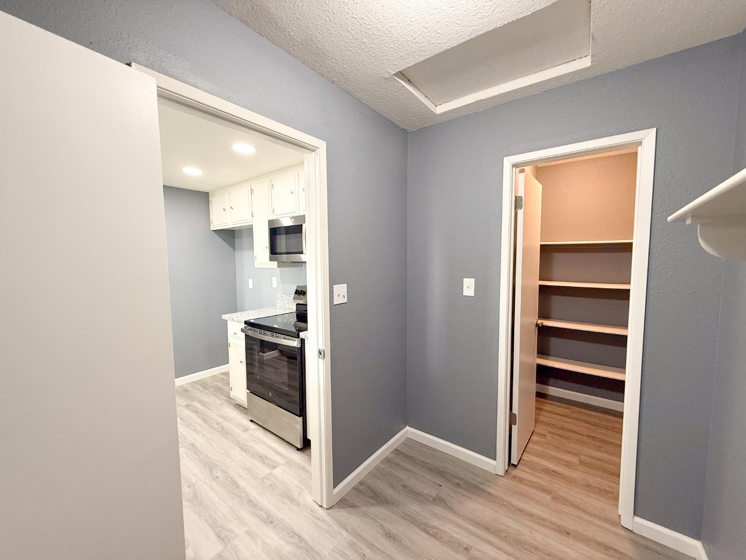 1310 Wimbledon Way, Manteca, CA 95336