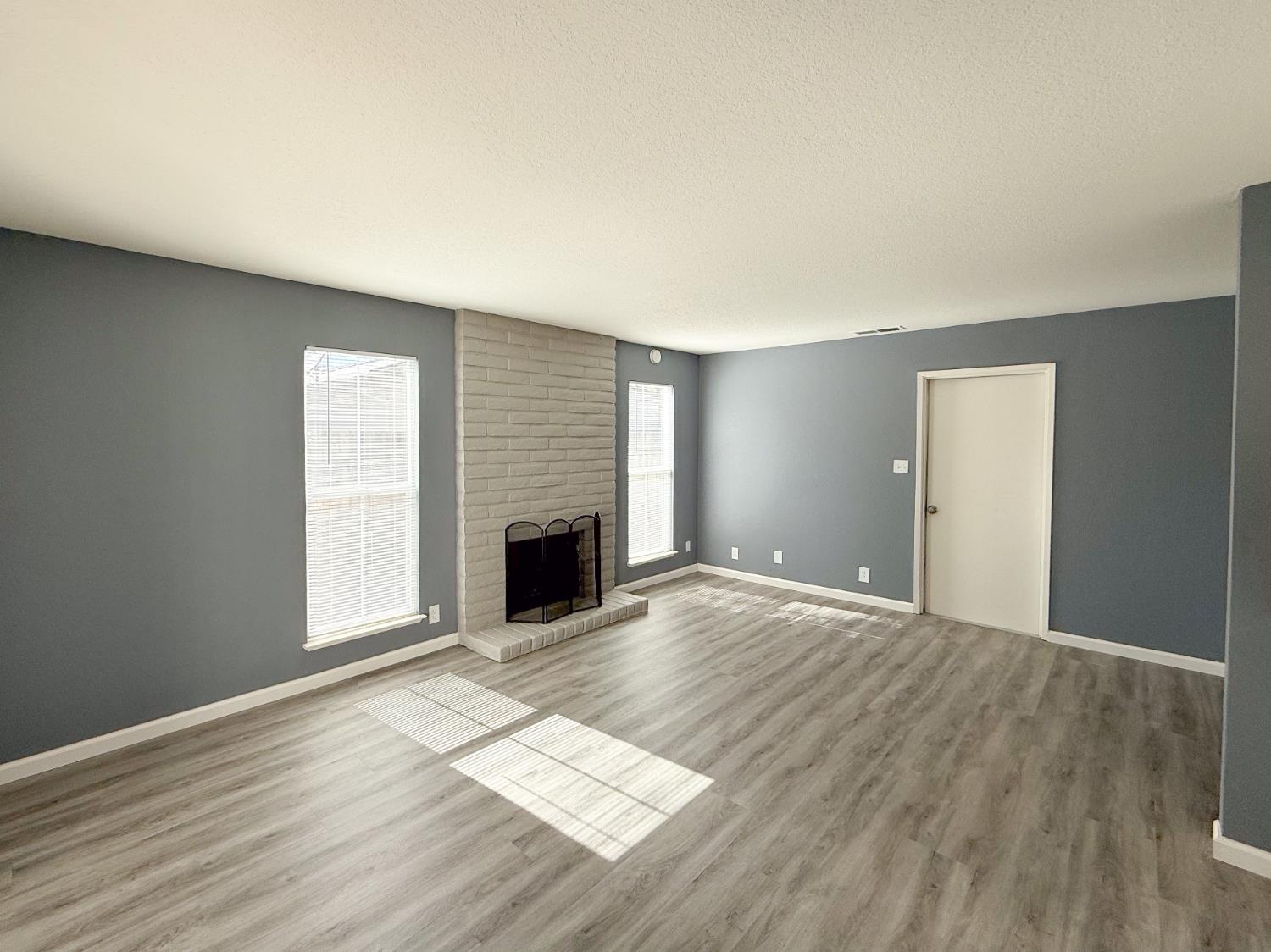 1310 Wimbledon Way, Manteca, CA 95336