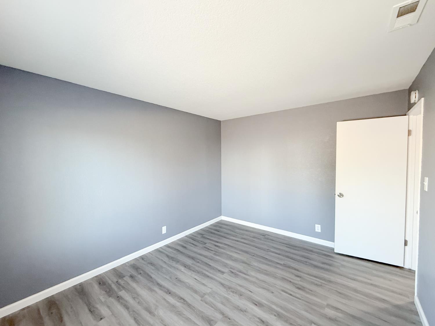 1310 Wimbledon Way, Manteca, CA 95336