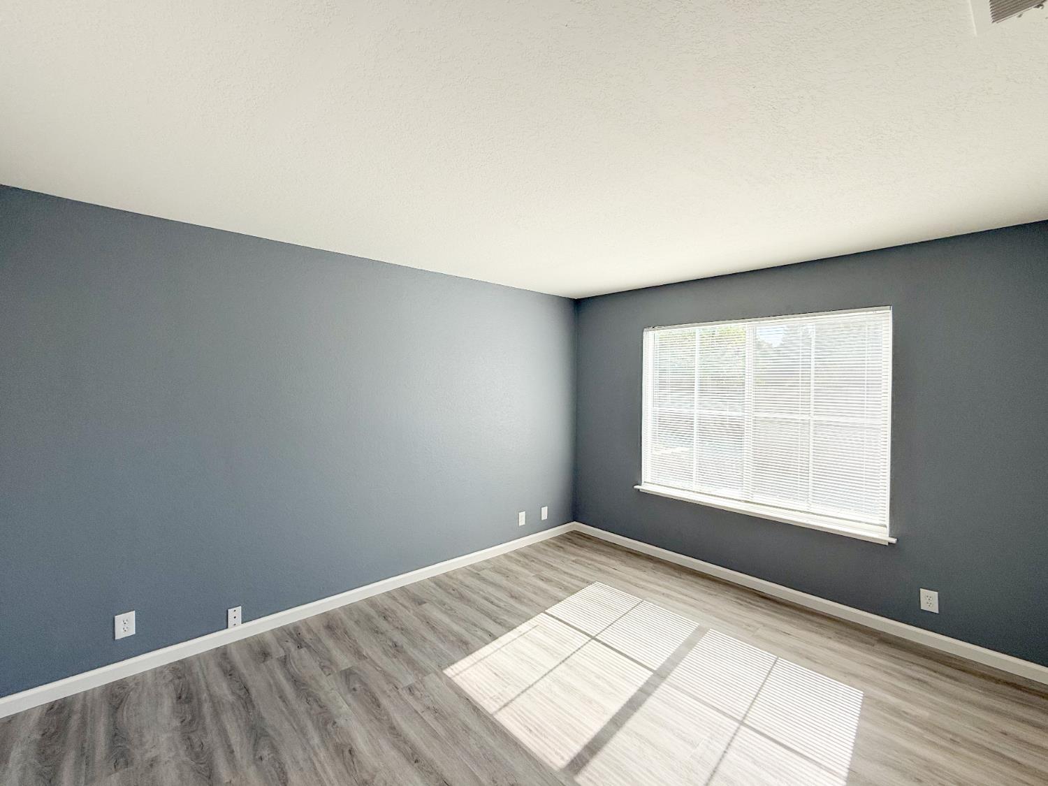 1310 Wimbledon Way, Manteca, CA 95336