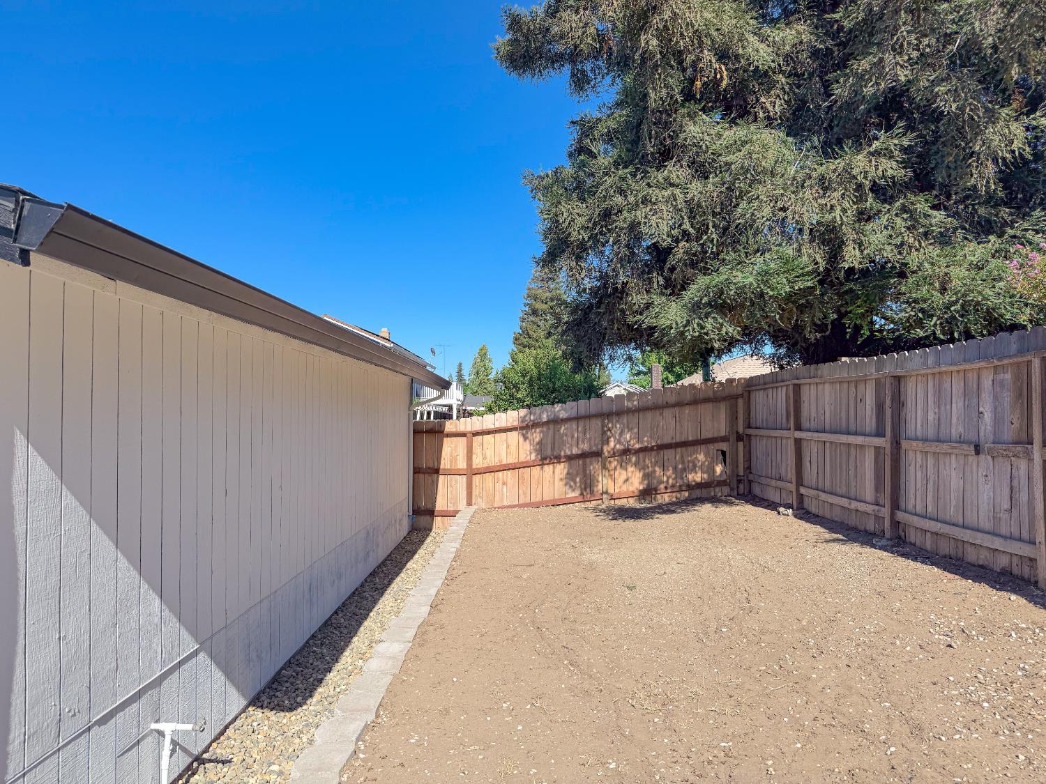 1310 Wimbledon Way, Manteca, CA 95336