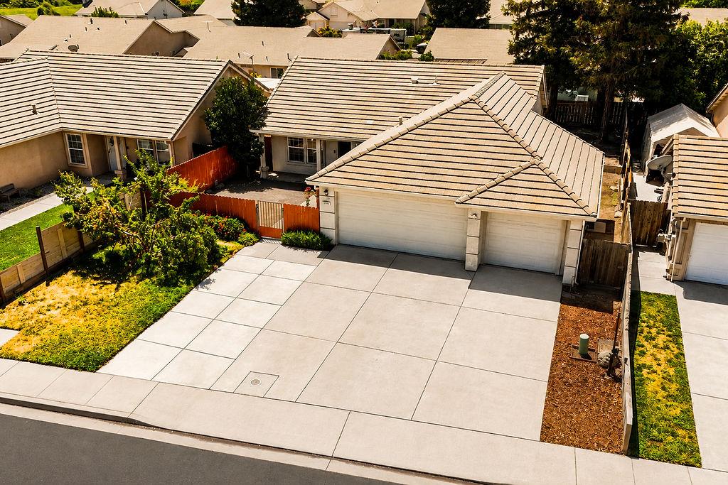 12760 Quicksilver St, Waterford, CA 95386
