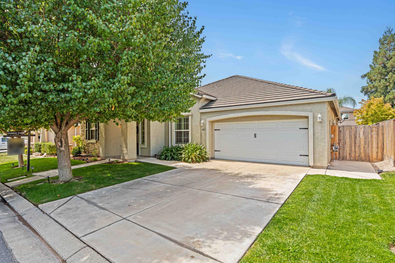 207 Marina Ln, Waterford, CA 95386