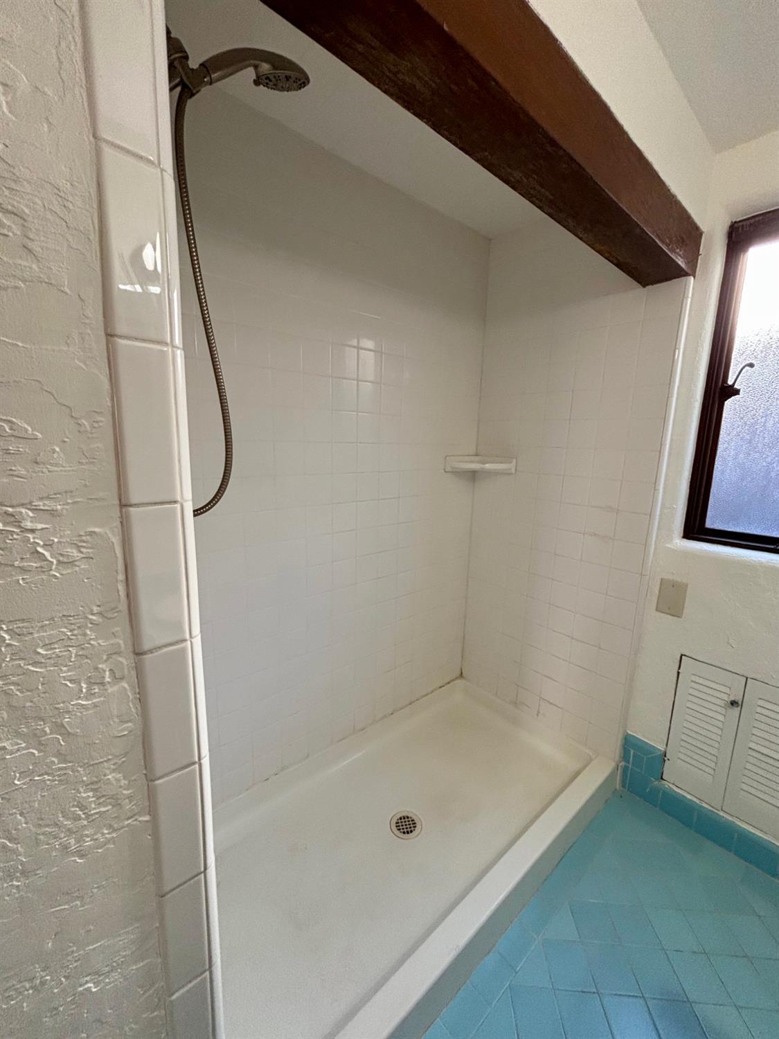 508 Adams Ave, Los Banos, CA 93635