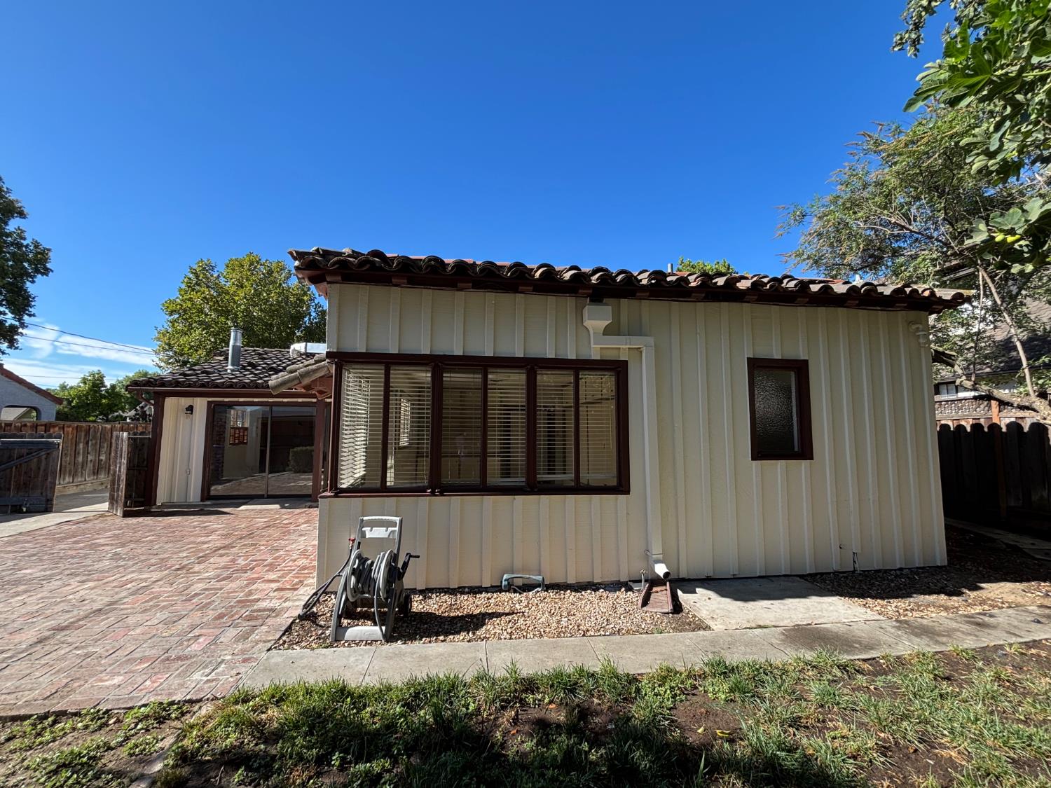 508 Adams Ave, Los Banos, CA 93635