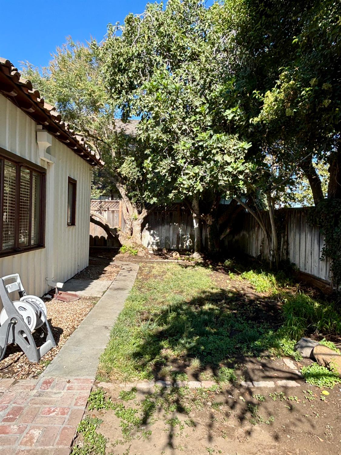 508 Adams Ave, Los Banos, CA 93635