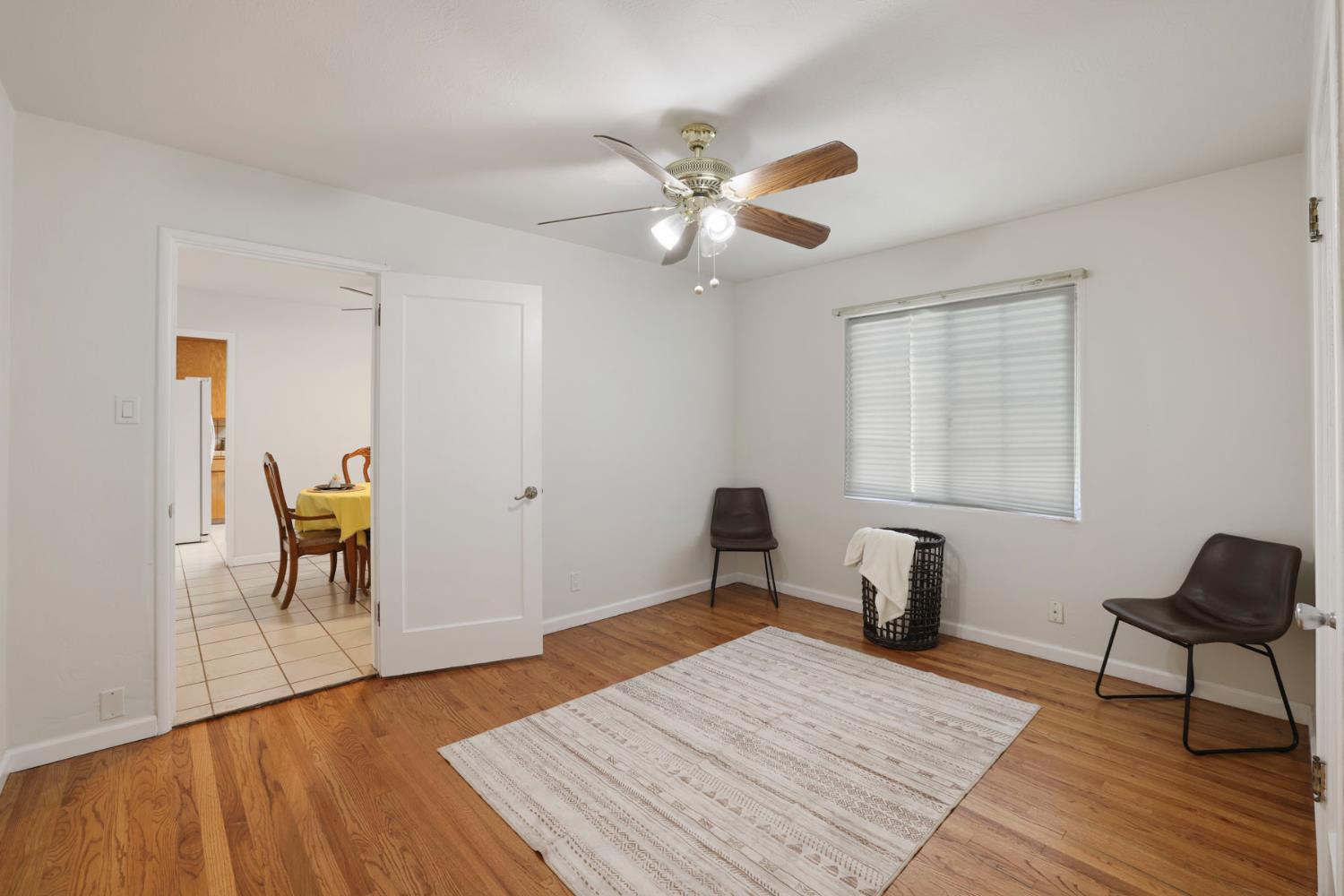 802 Pine St, Manteca, CA 95336