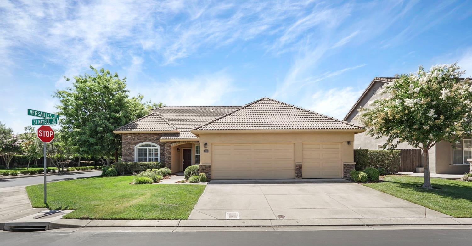 1800 St Mayeul Dr, Modesto, CA 95356