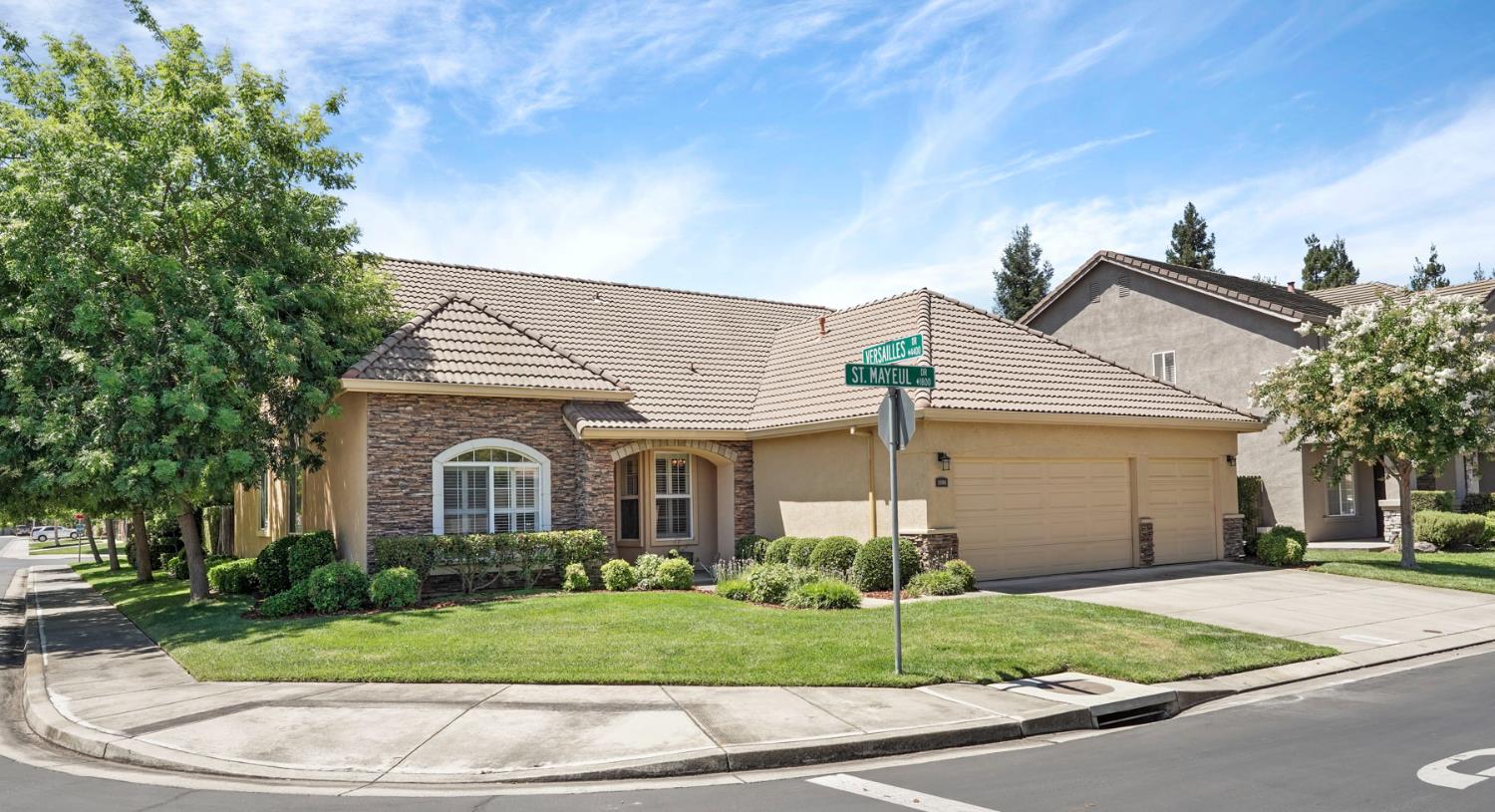 1800 St Mayeul Dr, Modesto, CA 95356