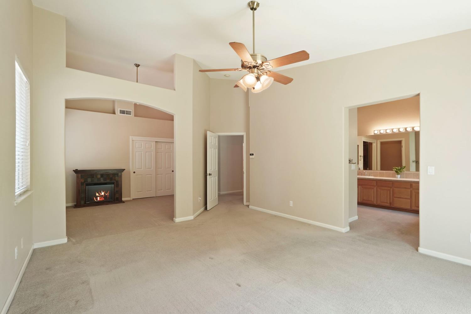 1800 St Mayeul Dr, Modesto, CA 95356