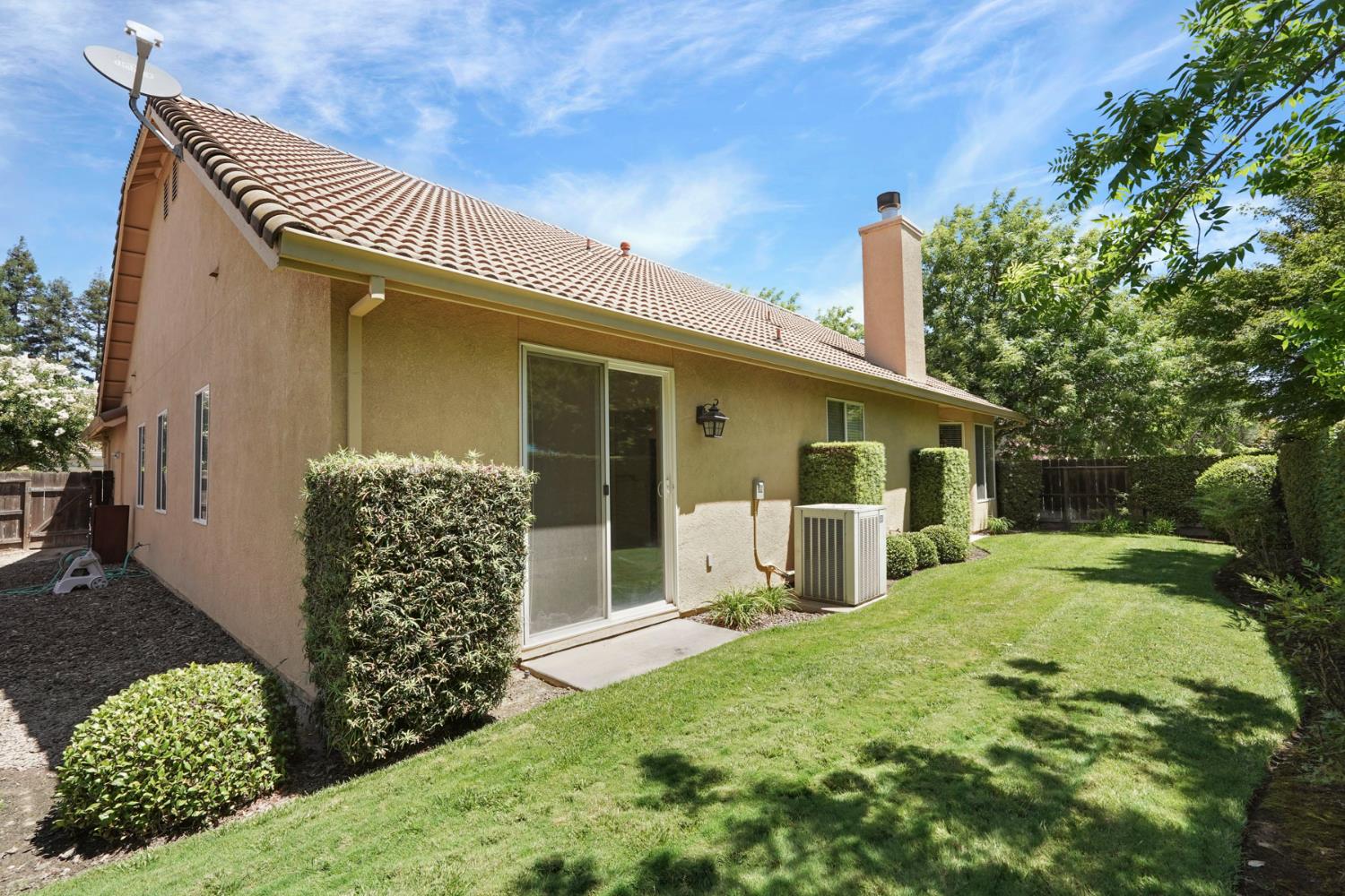 1800 St Mayeul Dr, Modesto, CA 95356