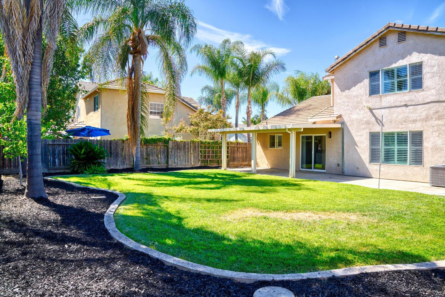 2620 Riverpark Dr, Modesto, CA 95351