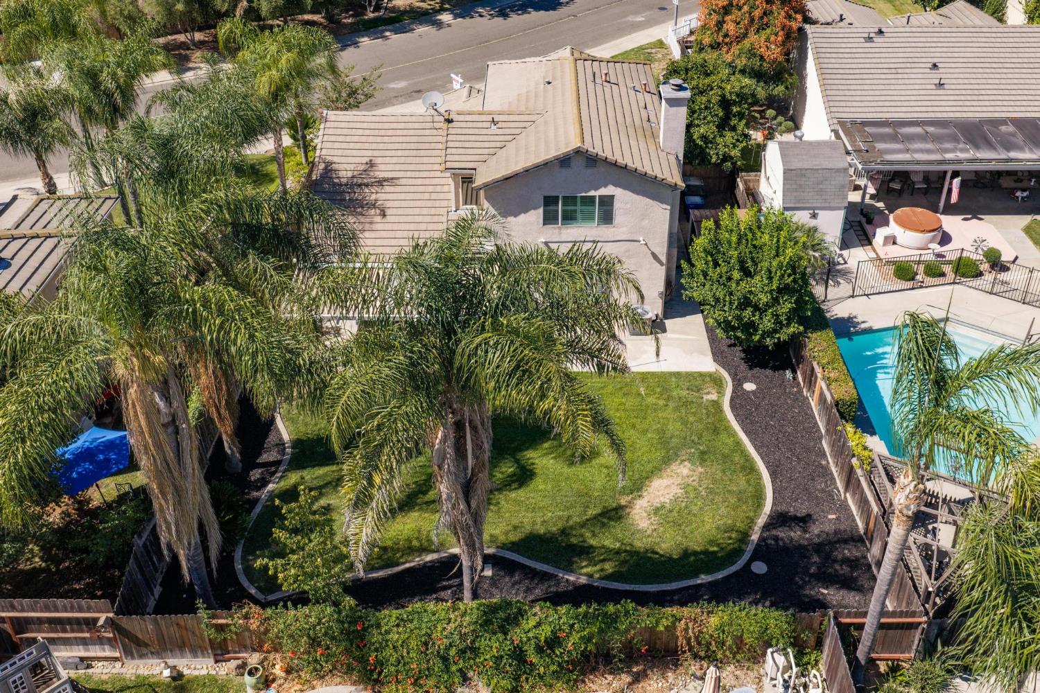 2620 Riverpark Dr, Modesto, CA 95351