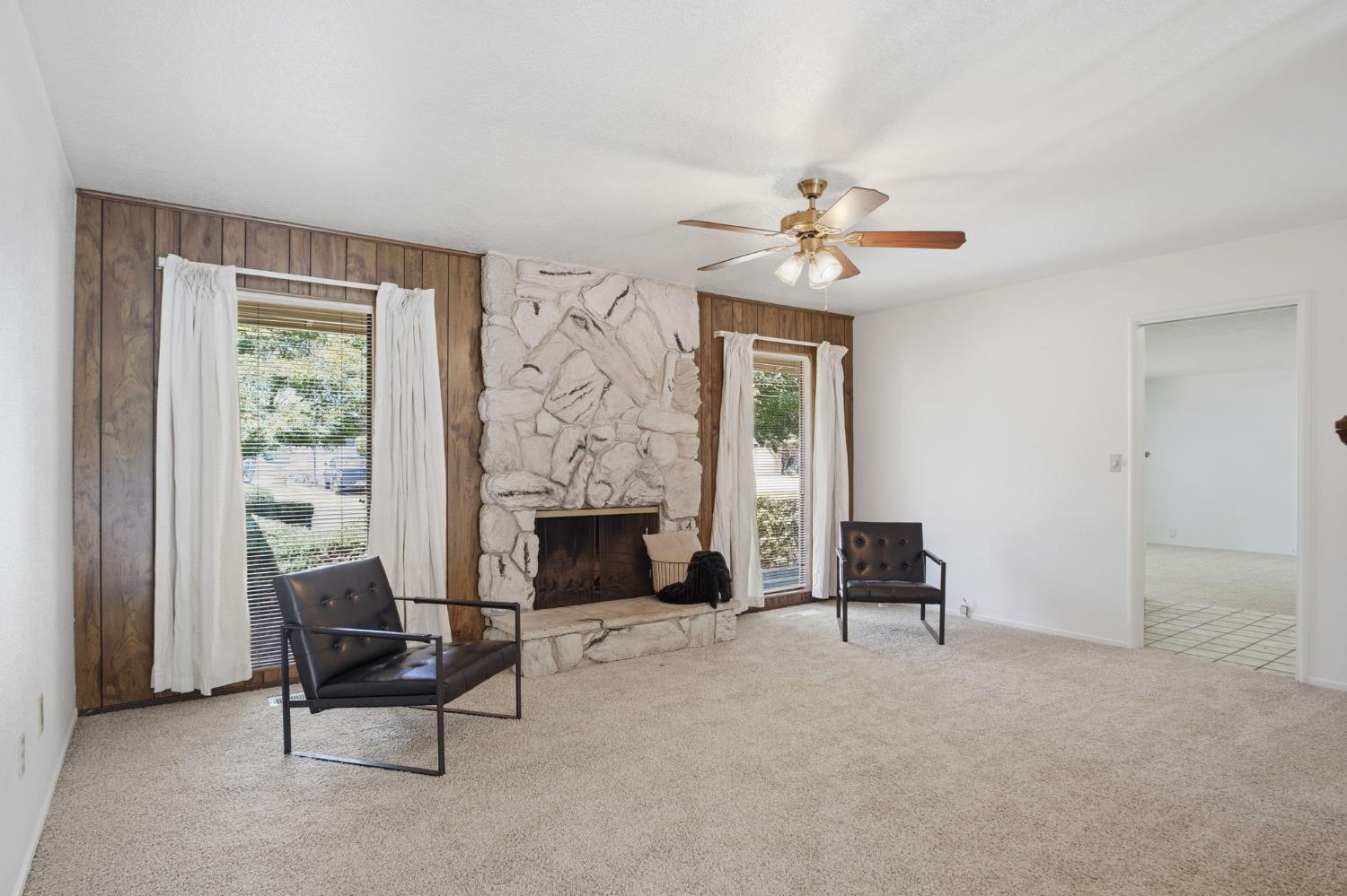 3712 Springcreek Dr, Modesto, CA 95355