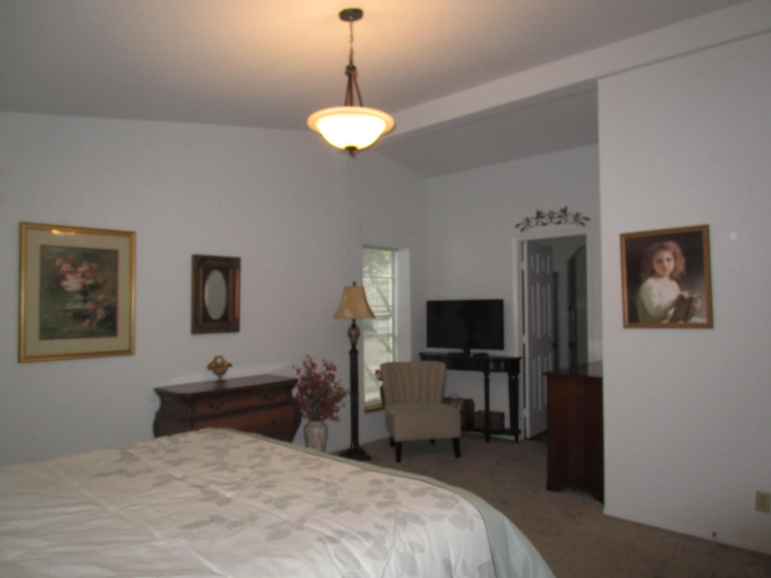 1500 Held Dr #24, Modesto, CA 95355