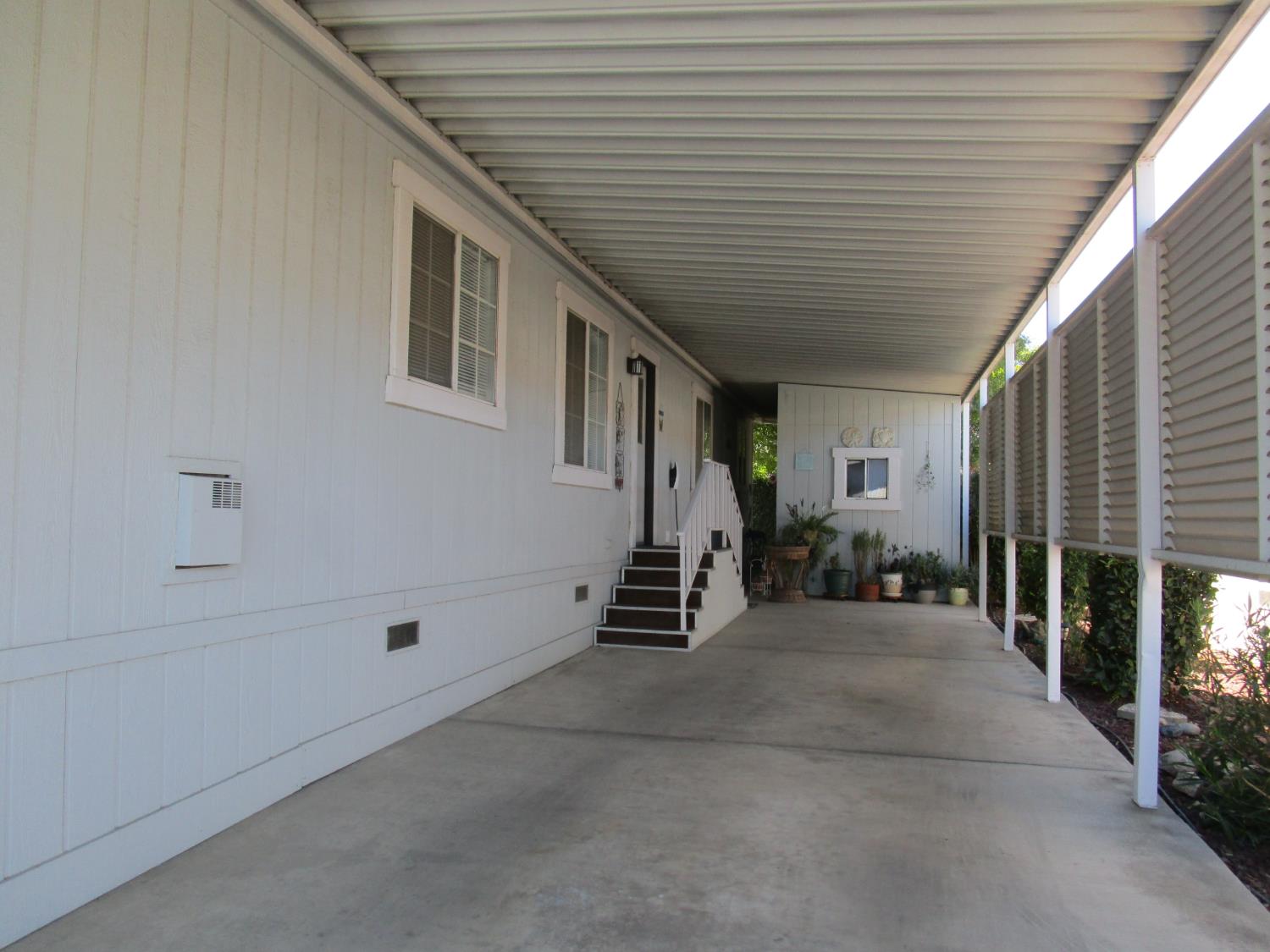 1500 Held Dr #24, Modesto, CA 95355