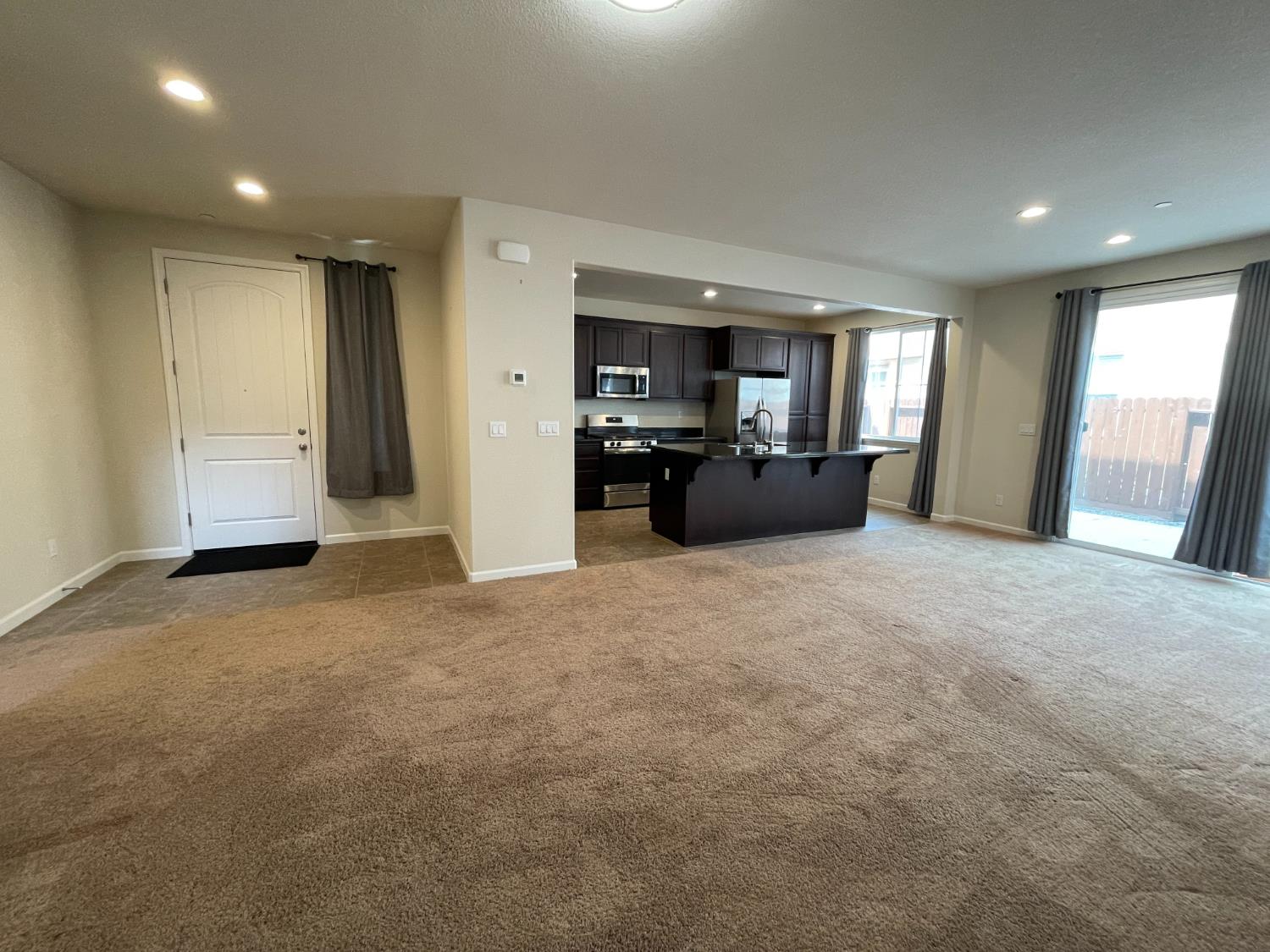 3845 Lookout Dr, Modesto, CA 95355