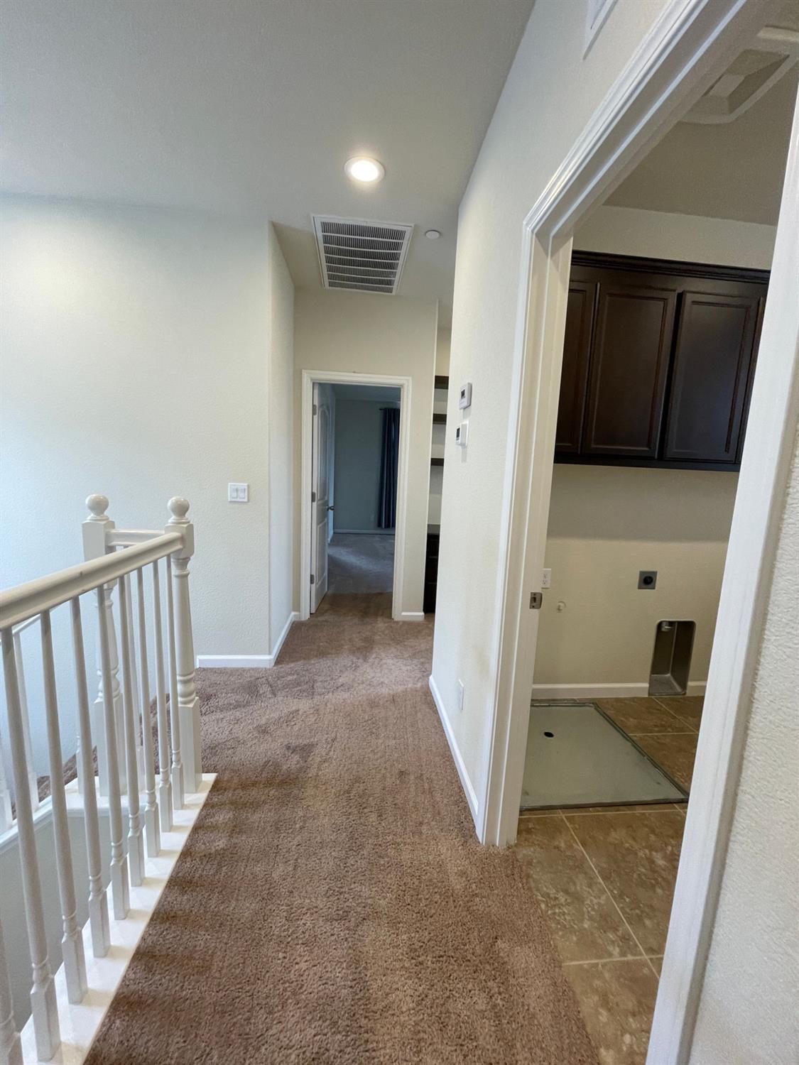 3845 Lookout Dr, Modesto, CA 95355