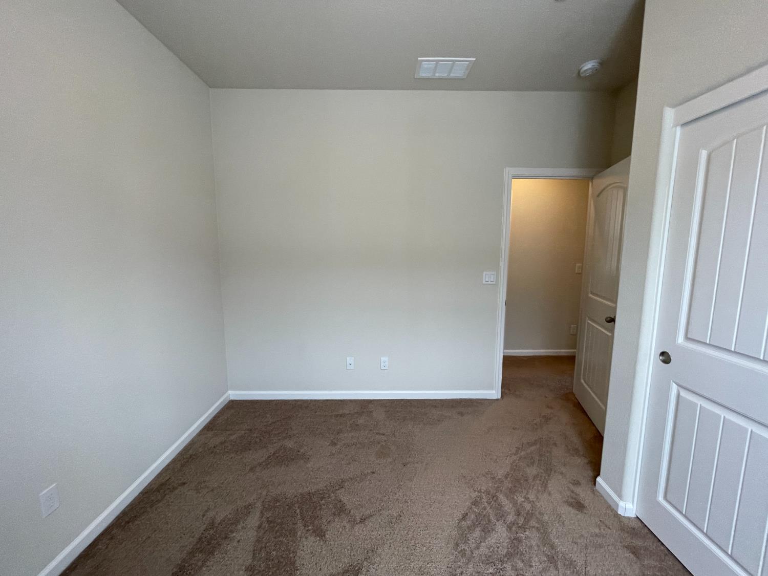 3845 Lookout Dr, Modesto, CA 95355
