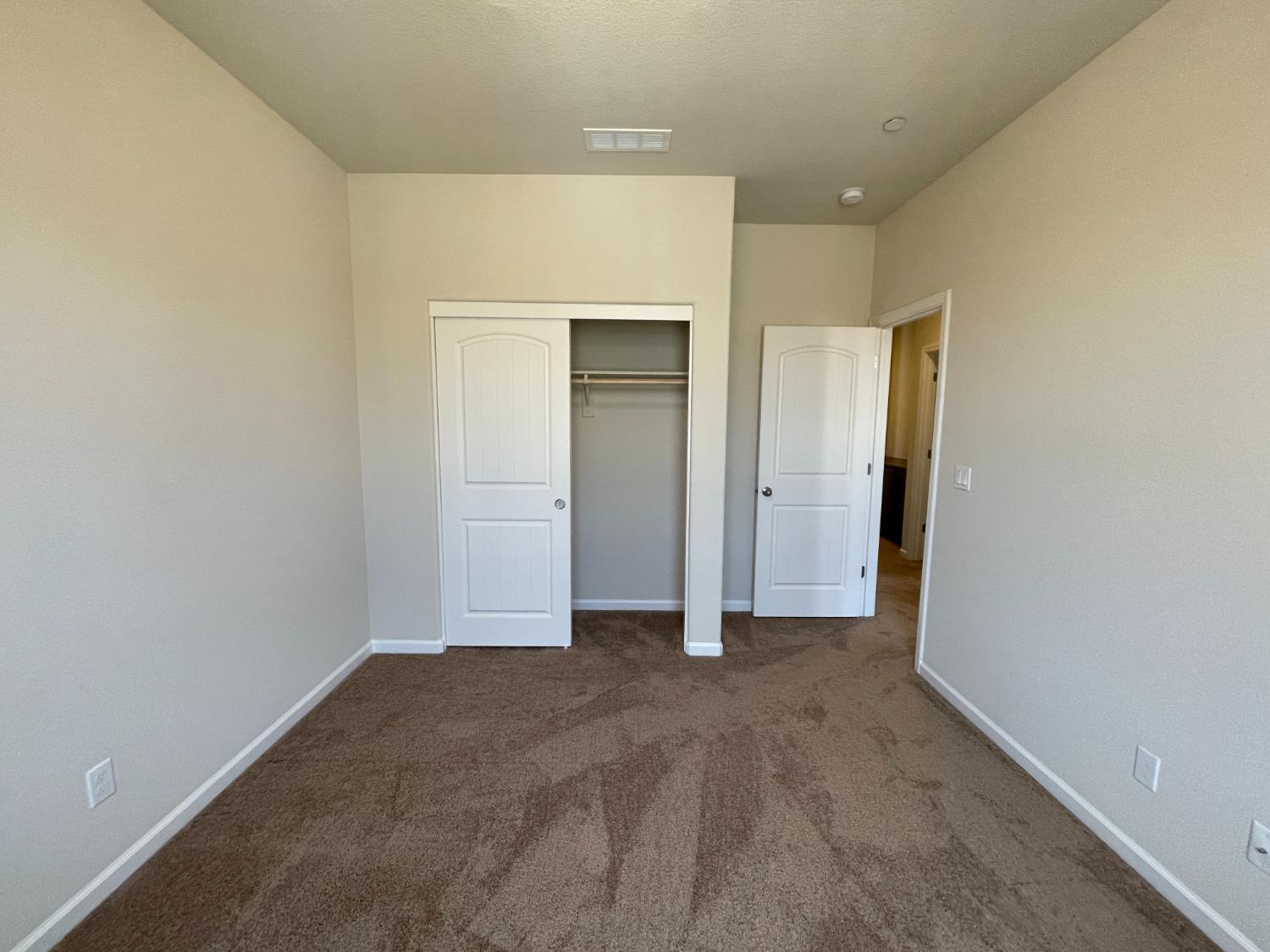 3845 Lookout Dr, Modesto, CA 95355