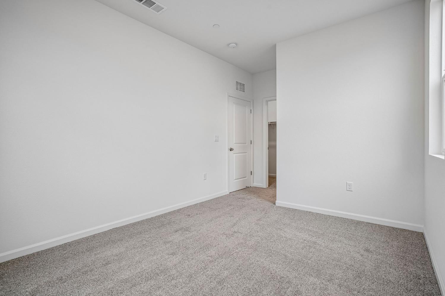 5412 Harmony Cir, Riverbank, CA 95367