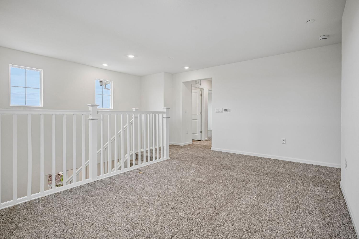 5412 Harmony Cir, Riverbank, CA 95367
