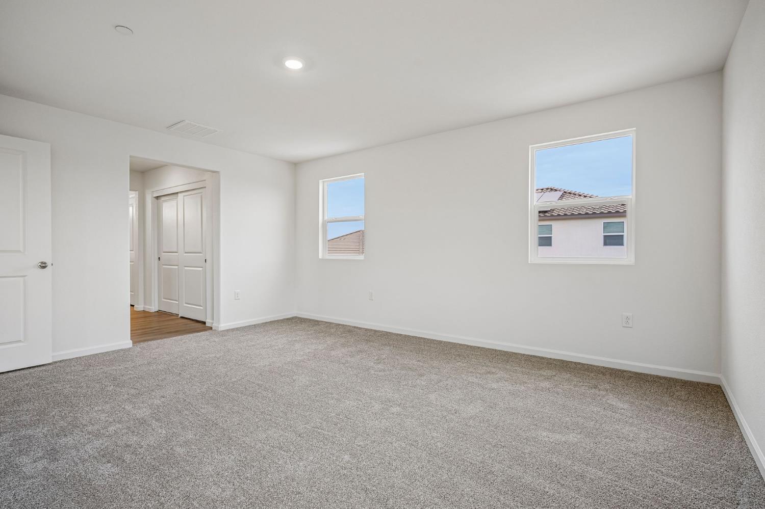 5412 Harmony Cir, Riverbank, CA 95367
