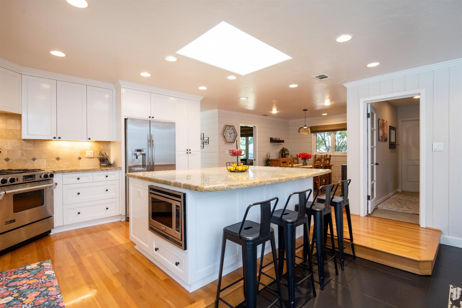 1220 Highland, Modesto, CA 95354