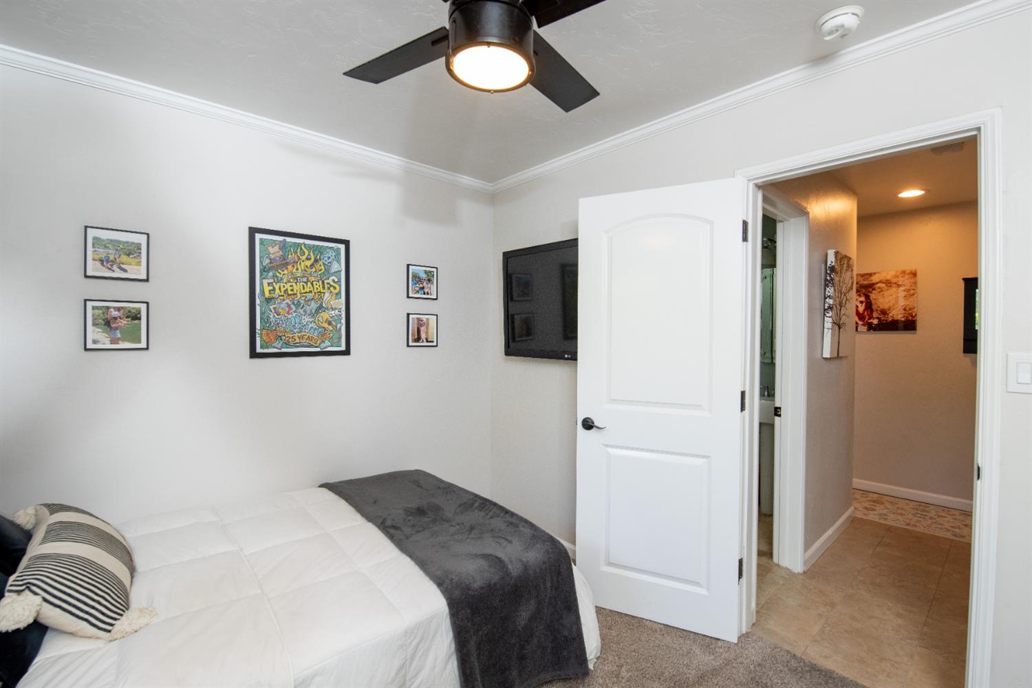 1220 Highland, Modesto, CA 95354