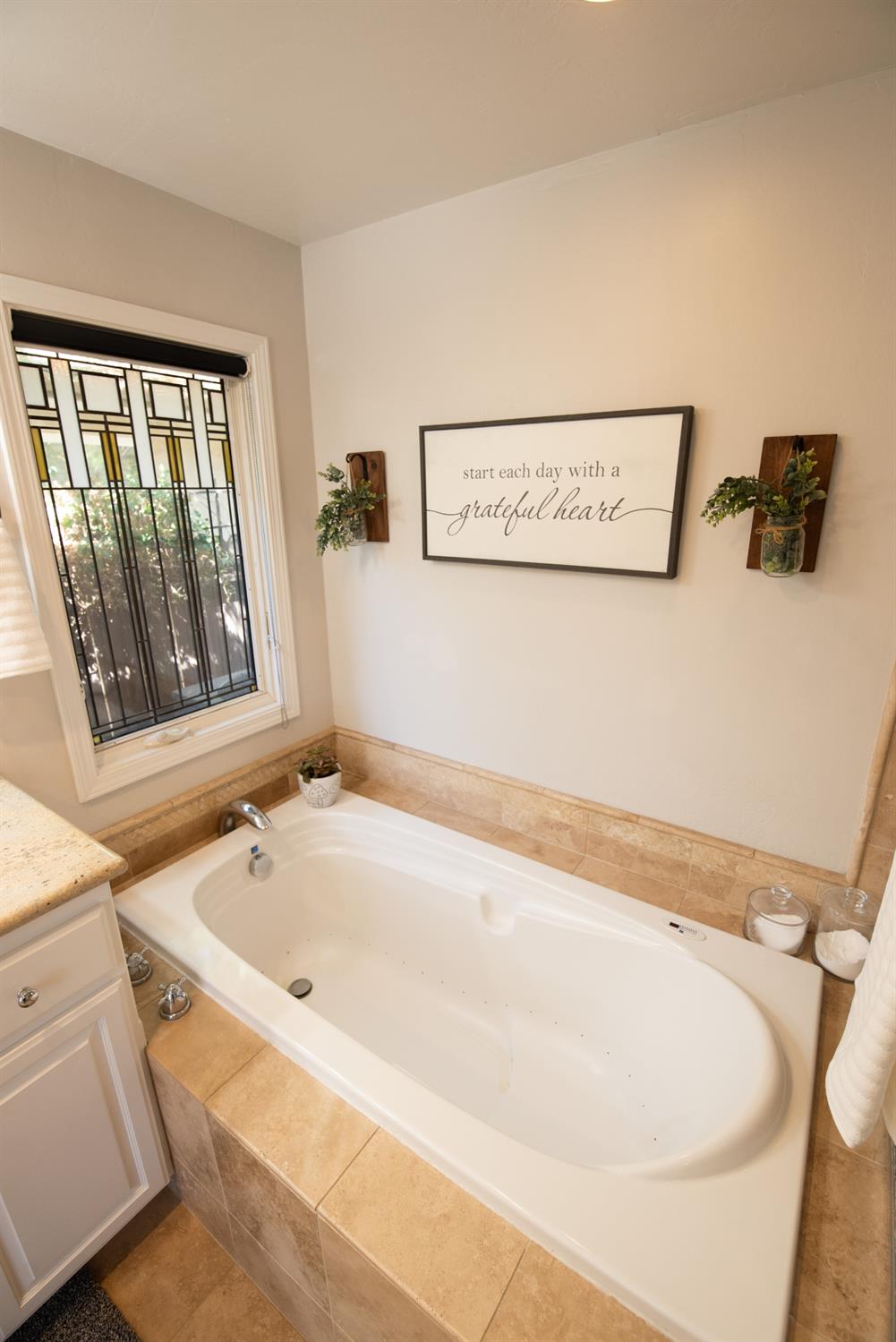 1220 Highland, Modesto, CA 95354