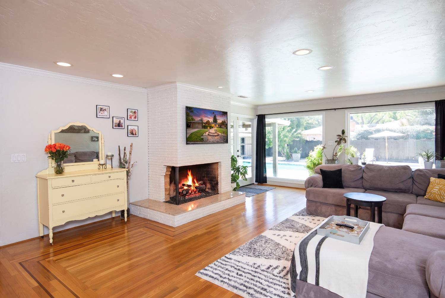 1220 Highland, Modesto, CA 95354