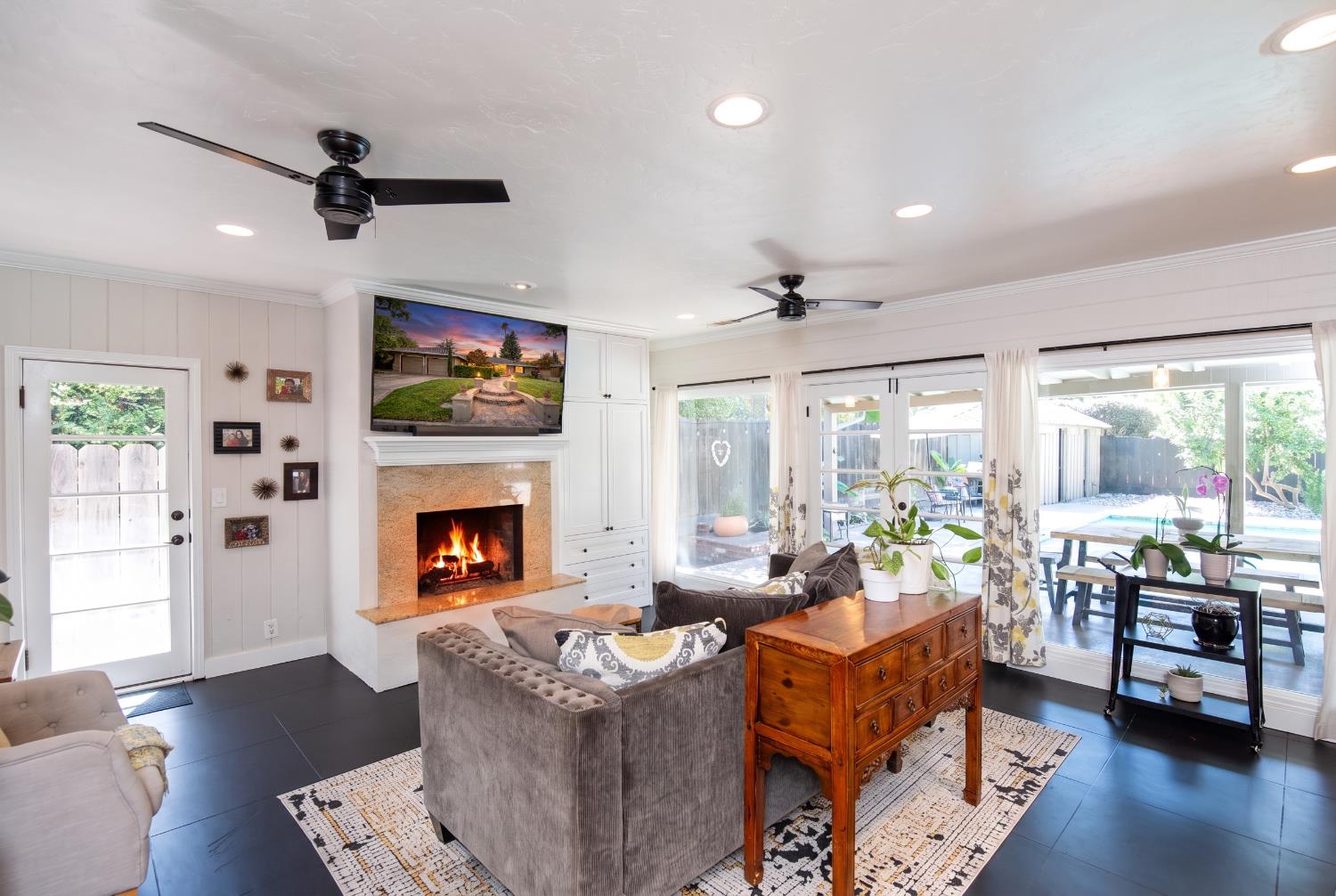 1220 Highland, Modesto, CA 95354