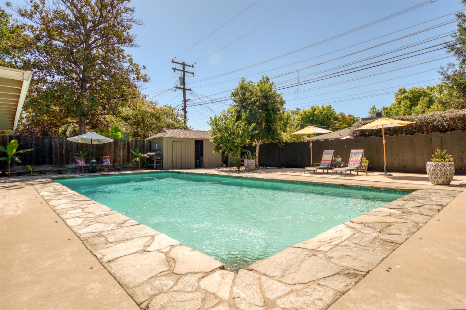 1220 Highland, Modesto, CA 95354