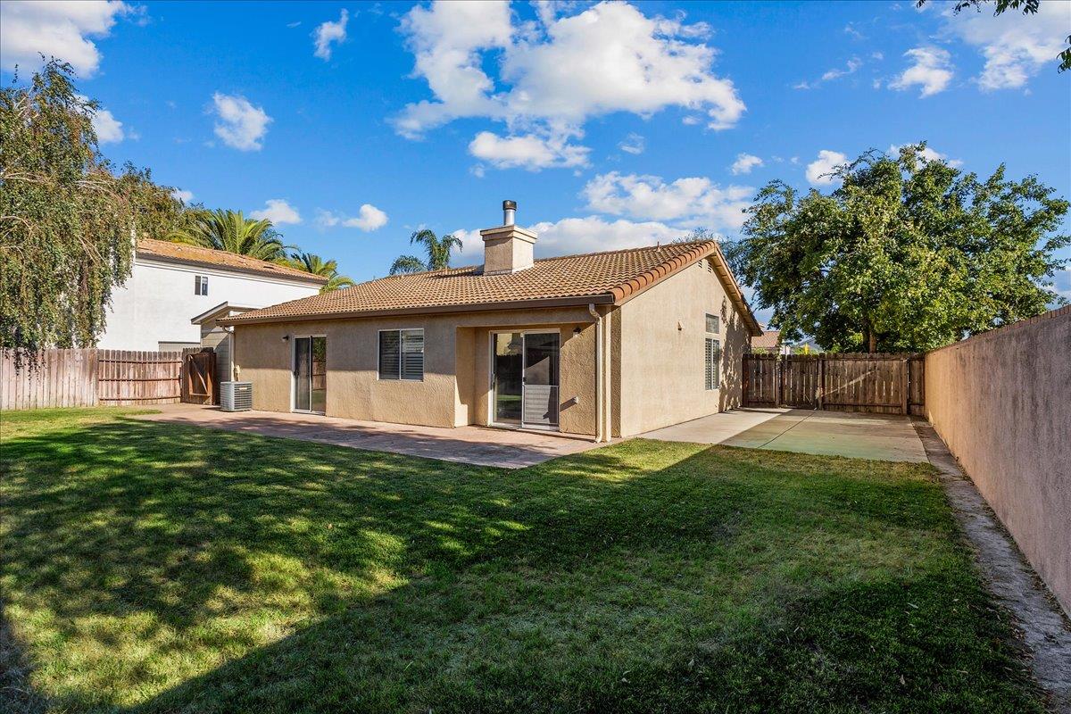 1193 Williams Ct, Manteca, CA 95337