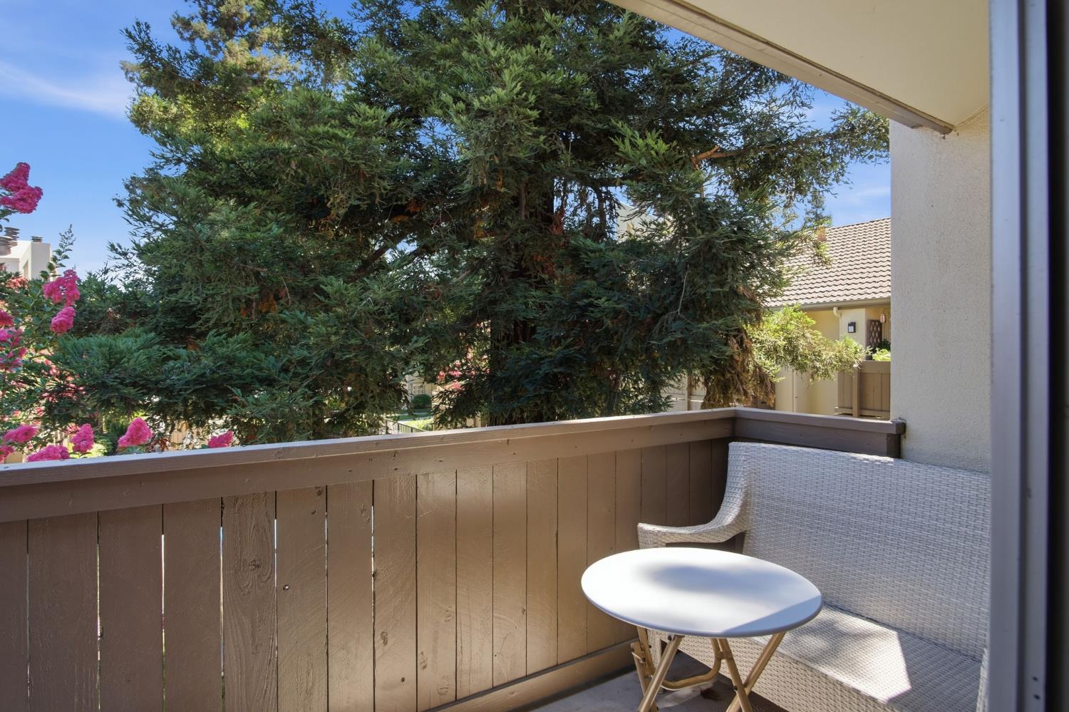 3700 Tully Rd #48, Modesto, CA 95356