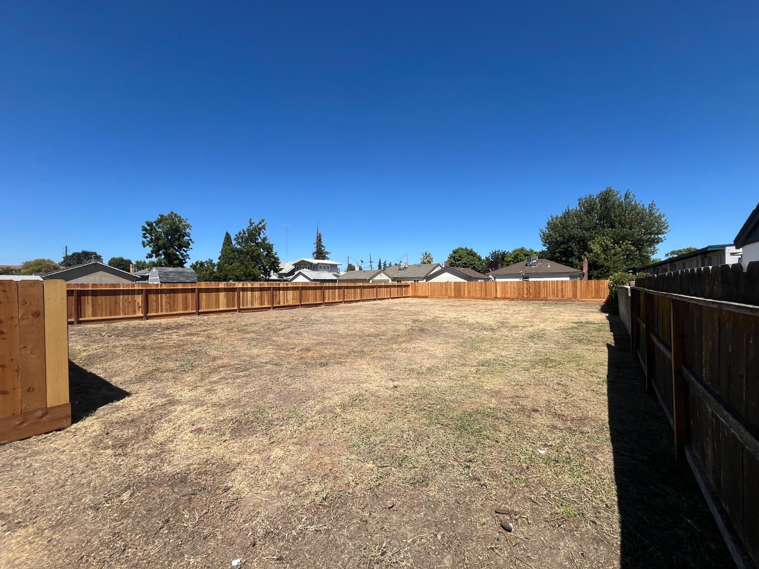 1520 Sunrise Ave., Modesto, CA 95350